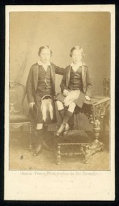Princ Arthur a princ Leopold od French Photographer