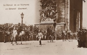 Přehlídka vítězství, generál Gouraud od French Photographer