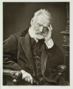 Victor Hugo (1802-85), z Galerie Contemporaine, asi 1874-78 od French Photographer