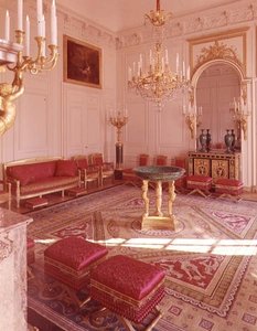 Přijímací místnost v Grand Trianon (foto) od French School