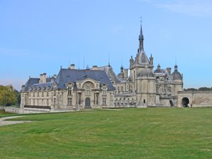 Pohled na zámek od French School