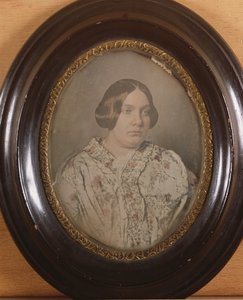 Portrét neznámé ženy, 1850 (barevná daguerrotypie) od French School
