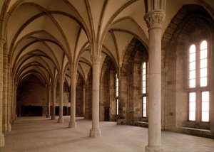 Salle des Hotes, vnitřní pohled na opatství od French School