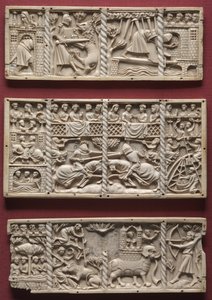Tři panely z rakve se scénami z Courtly Romances, c.1330-1350 od French School