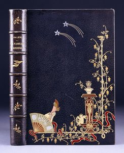 Horní obálka knihy dvě padající hvězdy, pochodeň, listy, faun na podstavci, putto a noha za vějířem, 1893 od French School