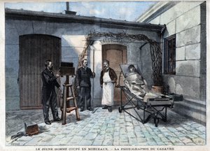 Různá fakta: fotografie mrtvoly rozřezané na kusy službou Alphonse Bertillona (1853-1914), francouzského vědce, tvůrce antropometrie. - v “”Le Petitle Parisien”” od French School