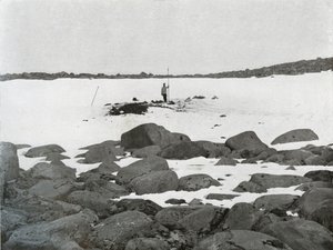 Exteriér iglú, c1911, 1913