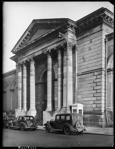 Market Hall, North Street, Wolverhampton, jaro 1942. od George Bernard Mason