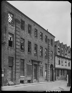 Norfolk Iron Works, Coslany Street, Norwich, Norfolk, 1942. od George Bernard Mason