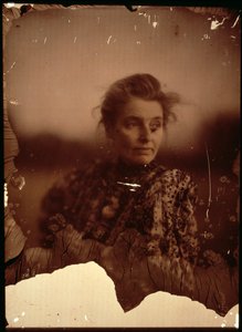 Portrétní fotografie Beatrice Webb (1858-1943) (autochromní fotografie) (viz také 2900) od George Bernard Shaw