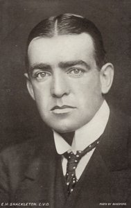 Ernest Shackleton (1874-1922), britský antaktický průzkumník (čb fotografie)
