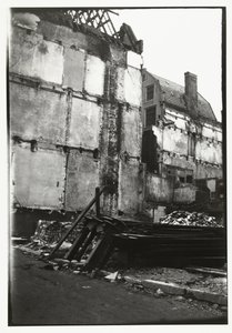 Demolice v amsterdamské ulici od George Hendrik Breitner