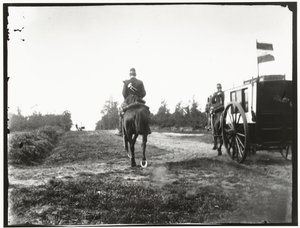 Žlutí jezdci na koních poblíž Arnhemu od George Hendrik Breitner