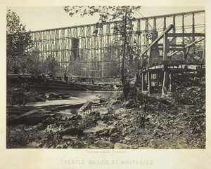 Trestle Bridge ve Whiteside, 1864. od George N. Barnard