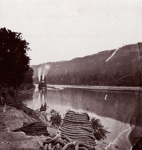 US Transport in Rapids, Tennessee RiverThe Suck - Tennessee River pod Chattanooga..., ca. 1864.