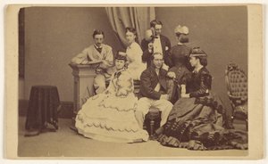 [portrét neidentifikované skupiny: čtyři ženy a tři muži] od George P. Critcherson