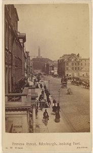 Princes Street, Edinburgh, pohled na východ