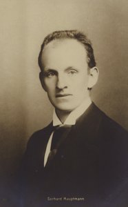 Gerhard Hauptmann (1862-1946), německý dramatik a spisovatel (čb fotografie) od German Photographer