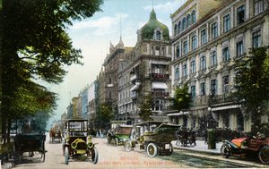 Pohlednice zobrazující Unter den Linden a Kranzler-Eck v Berlíně, kolem roku 1910 (barevné foto) od German School