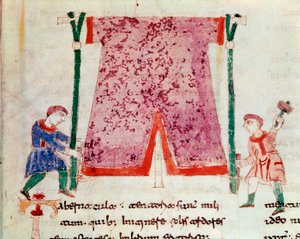 Dva muži stojící ve stanu. Miniatura převzatá z rukopisu „“ De Universo“ nebo „“ De rerum naturis““ (Z podstaty věcí) od Rabana Maura Magnentia (neboli Raban Maur nebo Rabano Mauro, cca 780-856). 9. století. Archiv opatství Monte Cassino (Mount od German School