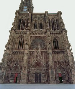 Západní průčelí štrasburské katedrály, začalo 1277 od German School