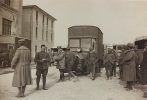 Album "Pictures of War II": Italští vojáci v Gradisca Sagrado, Gorizia, Itálie (černobílá fotografie)