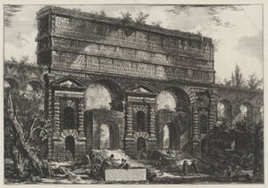 Pohled na stavbu, kterou císař Titus Vespasianus nechal postavit pro obnovu akvaduktů Acqua dell