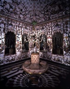 Kout Salonu Chino (čínského pokoje) celý z porcelánu, 1769 (porcelán) (podrobnosti viz 93238-9)