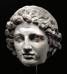 Kolosální hlava Alexandra Velikého (356-323 př.nl) (mramor)