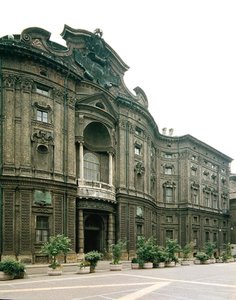Fasáda Palazzo Carignano (foto) od Guarino Guarini