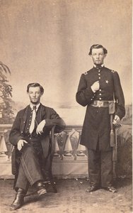 Alonzo H. Sterrett, pozdní adjutant, čtyřicátá americká pěchota, 27. července 1865. od Hall and Company