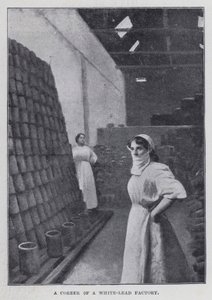 Roh továrny na bílé olovo (černobílá fotografie) od Harold Hume Piffard