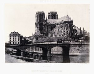 Kostel Notre-Dame, XII. století, kolem roku 1852 (solný tisk) od Henri Jean Louis (attr.to) Le Secq