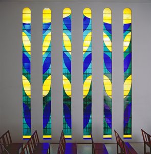 Vitráže v Růžencové kapli, Vence od Henri Matisse