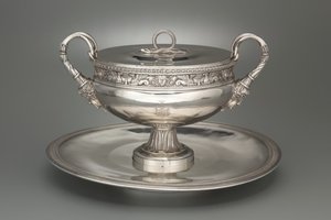 Krytý Tureen s podnosem, 1798-1809 od Henry Auguste