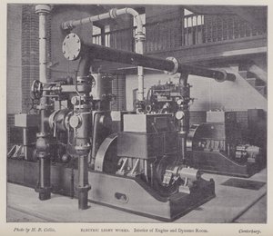 Interiér strojovny a dynama, Electric Light Works, Canterbury, Kent (č/b foto) od Henry Beauchamp Collis