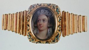 Miniatura královny Viktorie zasazená do zlatého náramku (smalt na porcelánu a zlato)