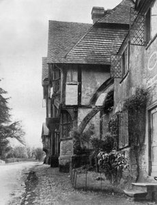 Starý dům v Chiddingstone, Kent, 1924-1926.
