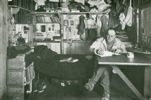 Kapitán Scott píše deník od Herbert Ponting