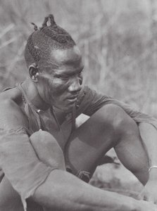 Afrika: Východní Džur (čb foto) od Hugo Adolf Bernatzik
