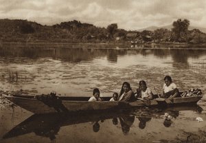 Mexiko: Laguna de Patzcuaro (čb fotografie)