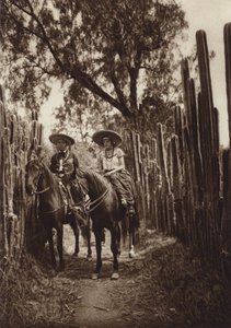Mexiko: Mexičané v národním kroji (čb fotografie)