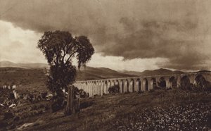 Mexiko: Staré španělské vodovodní potrubí z Los Remedios (čb fotografie) od Hugo Brehme
