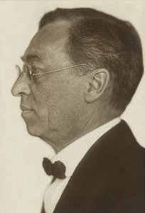 Portrét umělce Wassily Kandinsky 1866-1944, 1925.