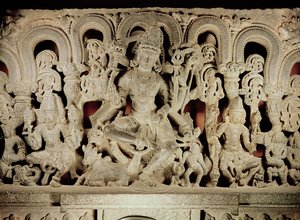 Překlad s hinduistickou trojicí z Warangalu, Andhra Pradesh, dynastie Kakatiya