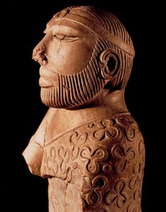 Civilizace údolí Indu: dřevěná busta královského kněze. Kolem roku 2000 př.n.l. Z webových stránek Mohenjo-Daro v Pákistánu. Národní muzeum Pákistánu, Karáčí. od Indus Valley Civilization