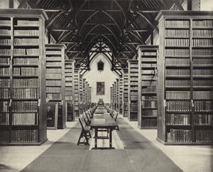 Knihovna, Maynooth College (černobílá fotografie) od Irish Photographer