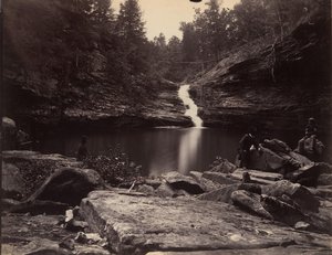 Lula Lake a Upper Falls na Rock Creek, poblíž Lookout Mountain, Georgia, 1864-65. od Isaac H. Bonsall