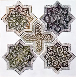 Pět dlaždic, Kashan, Írán (kamenná pasta zdobená zlatohnědým leskem) od Islamic School