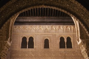 Pohled na palác z patia de Mexuar (viz také 249979) od Islamic School